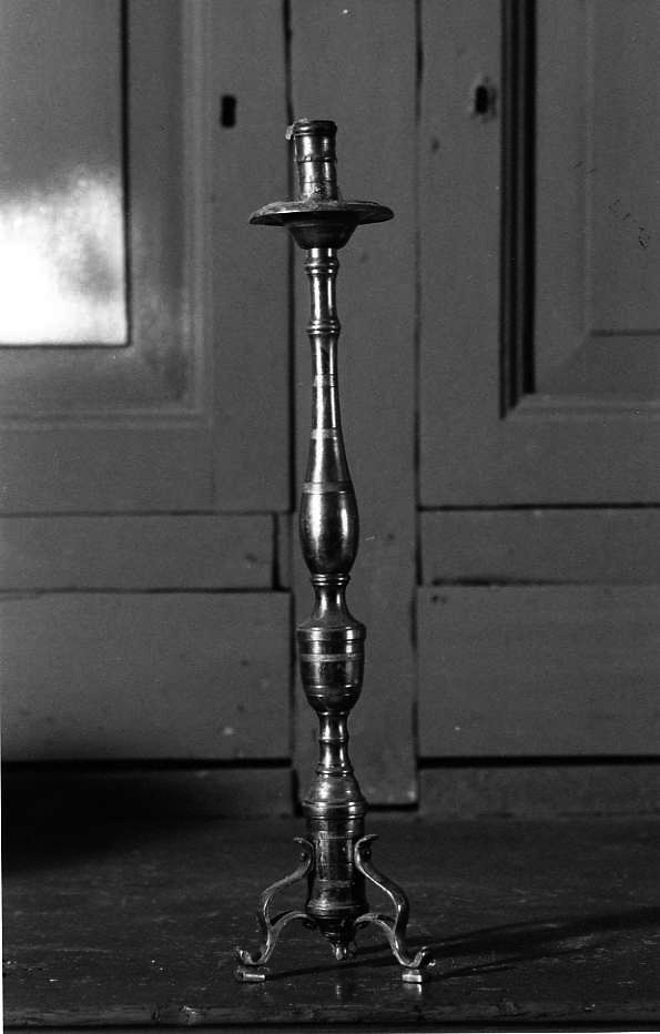 candeliere, serie - bottega campana (sec. XIX)