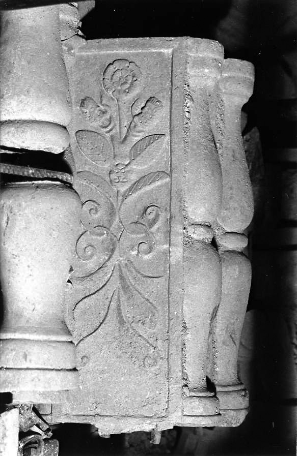 balaustrata, frammento - bottega campana (sec. XVIII)