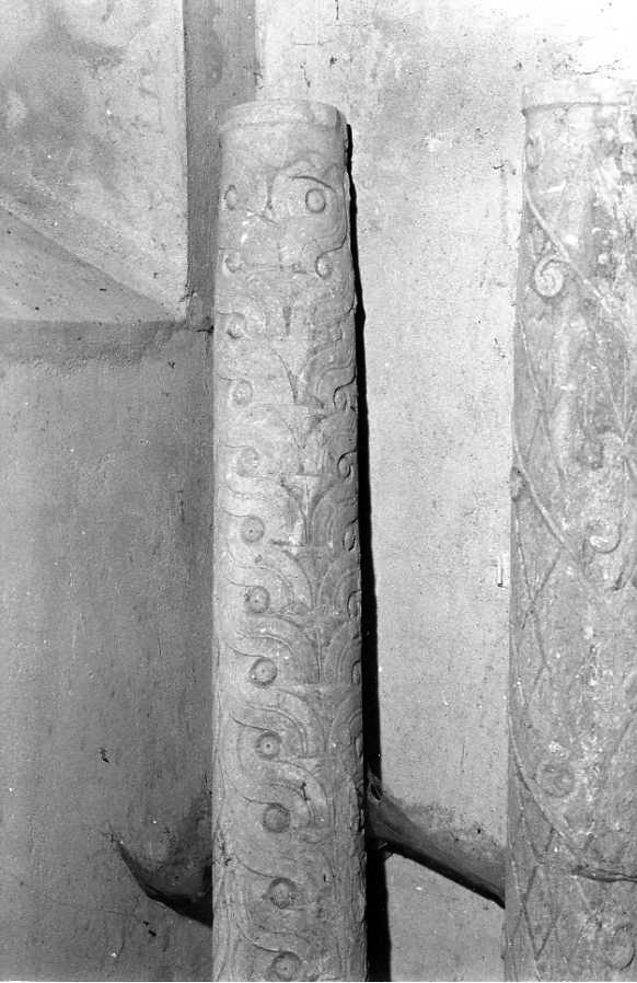 colonna, frammento - bottega campana (sec. XVI)