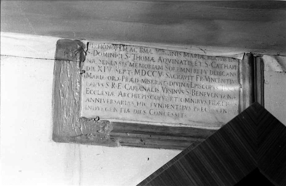 lapide commemorativa - bottega campana (sec. XVIII)