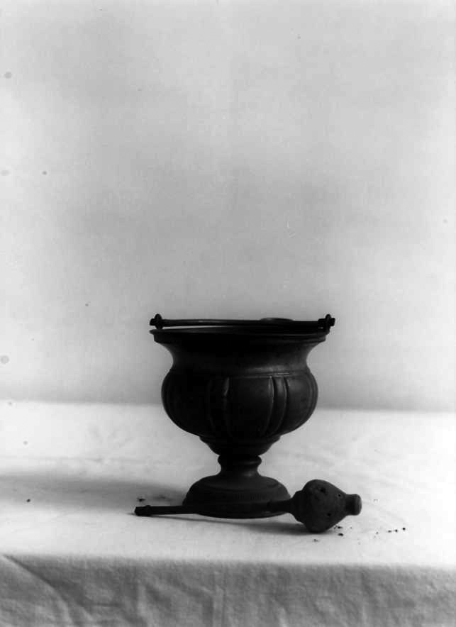secchiello per l'acqua benedetta - bottega campana (inizio sec. XX)
