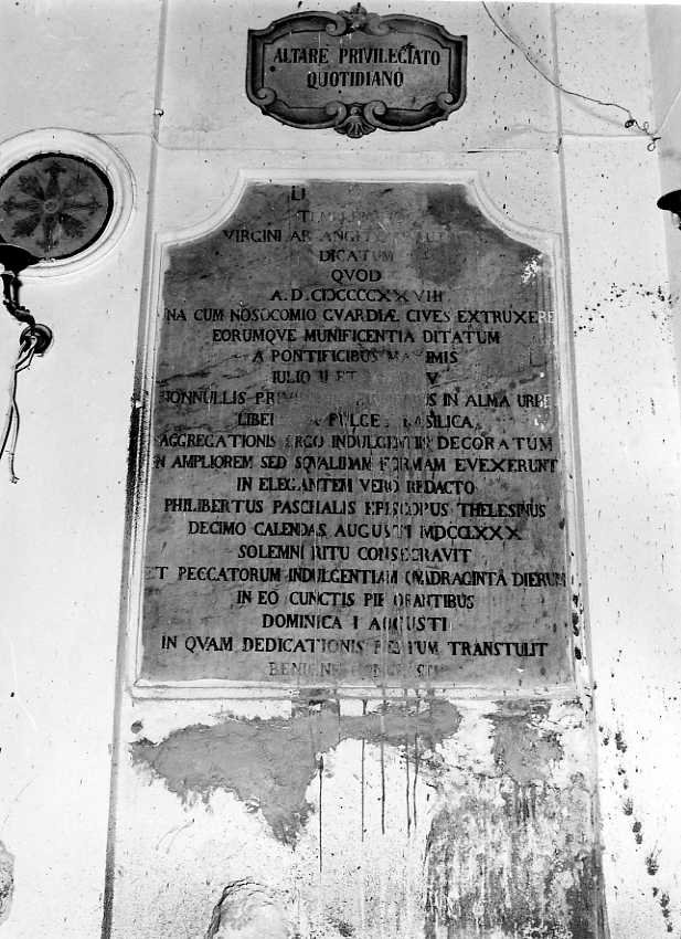 lapide celebrativa - bottega campana (sec. XVIII)