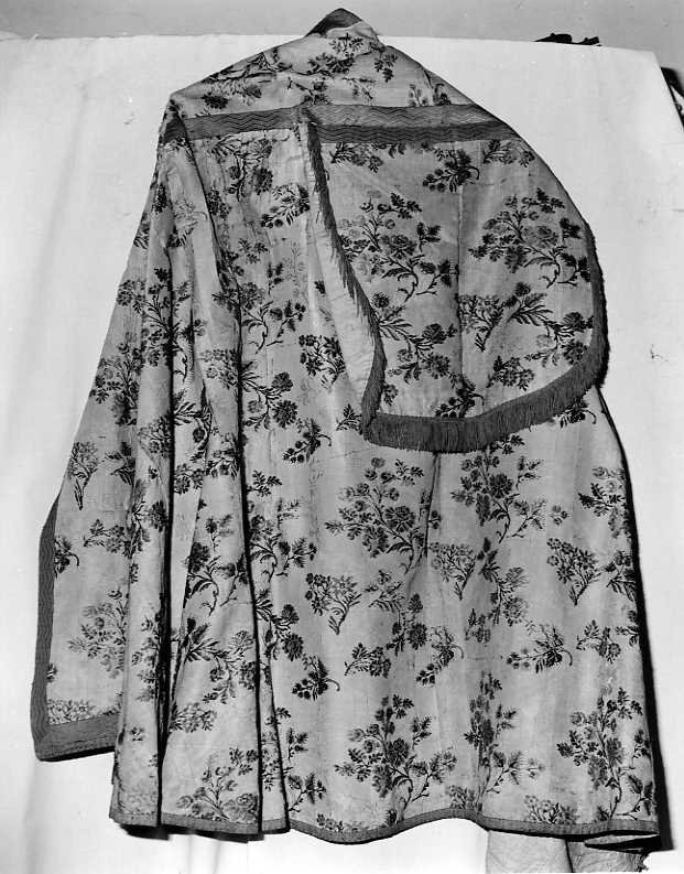 piviale - manifattura campana (sec. XIX)