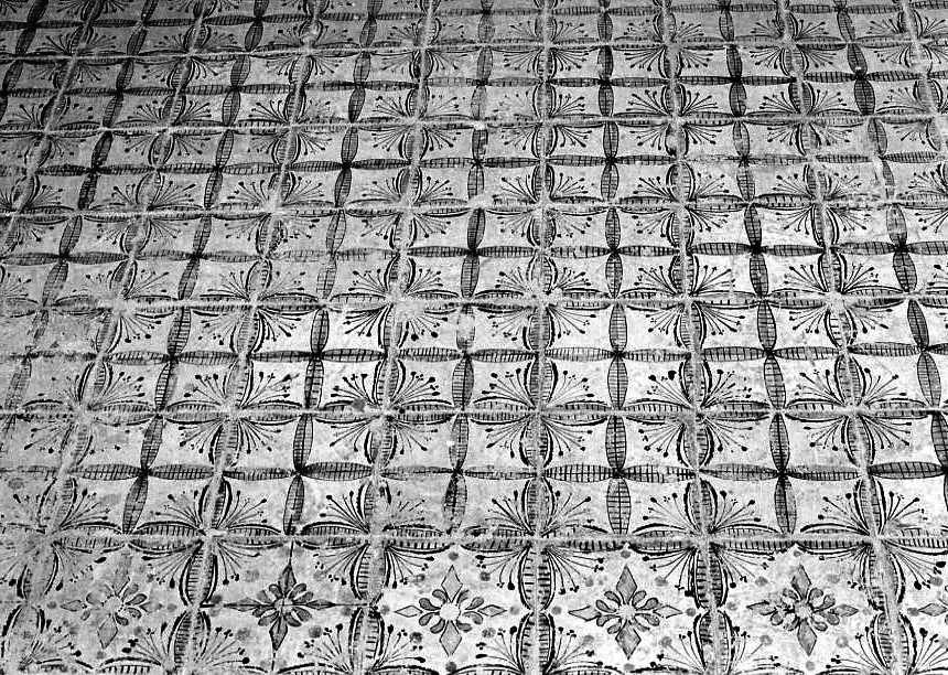 motivi decorativi geometrici e vegetali (pavimento a mattonelle) - bottega campana (sec. XVIII)