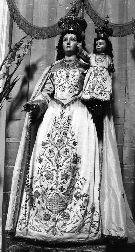 Madonna con Bambino (statua) - bottega campana (prima metà sec. XIX)