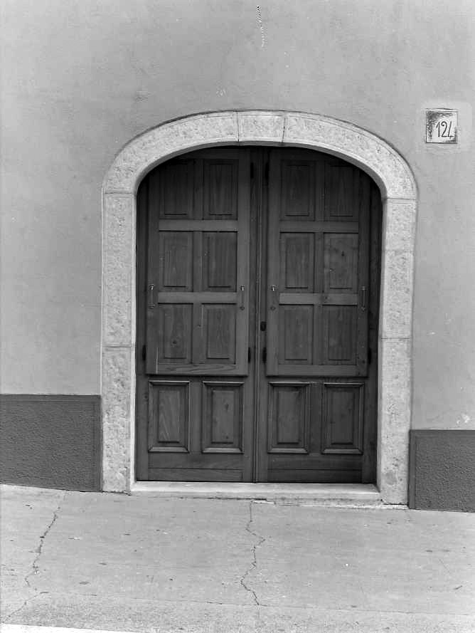 archivolto di portale - bottega campana (prima metà sec. XVIII)