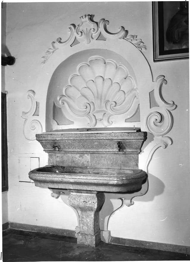 lavabo da sacrestia - bottega campana (prima metà sec. XVIII)