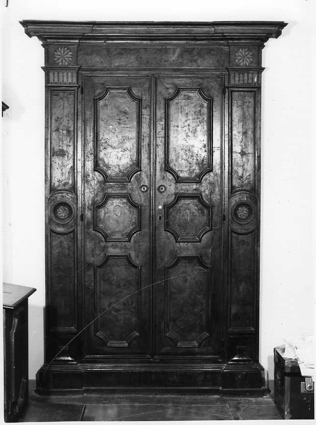 armadio da sacrestia, serie - bottega campana (prima metà sec. XVIII)