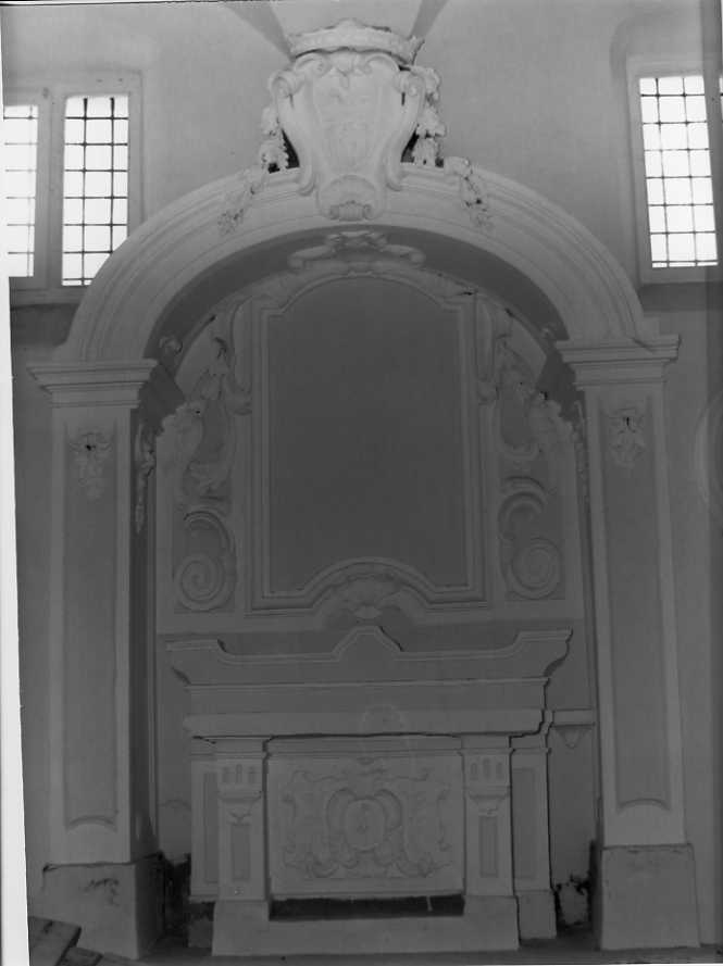 decorazione plastico-architettonica - bottega campana (prima metà sec. XVIII)