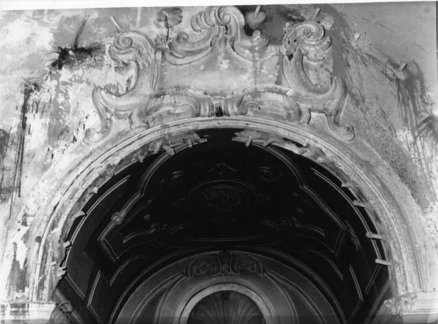 decorazione plastico-architettonica - bottega campana (prima metà sec. XVIII)