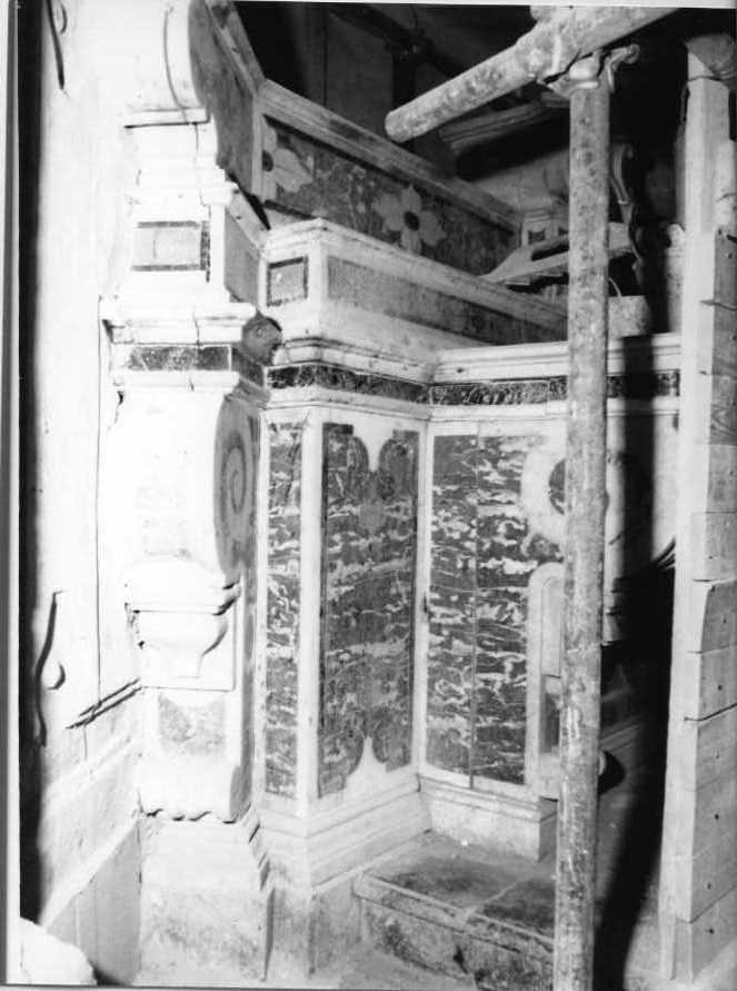 altare maggiore - bottega campana (prima metà sec. XVIII)