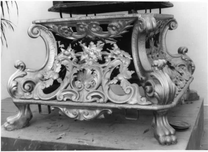 piedistallo di statua - bottega campana (sec. XVIII)