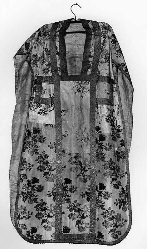 motivi decorativi floreali (pianeta) - manifattura campana (sec. XIX)