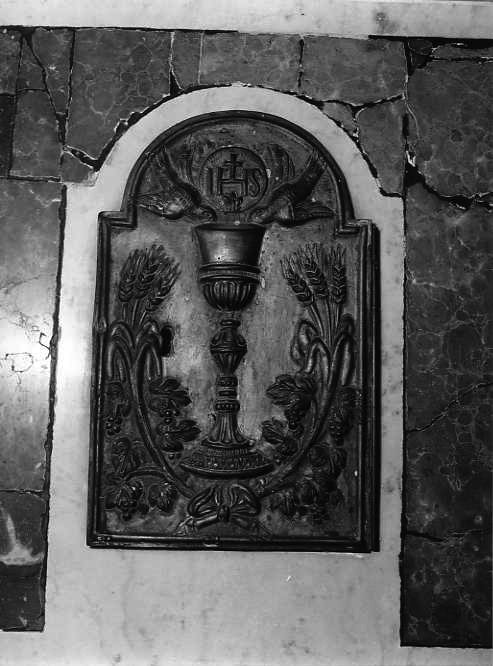 calice eucaristico (sportello di tabernacolo) - bottega campana (inizio sec. XX)