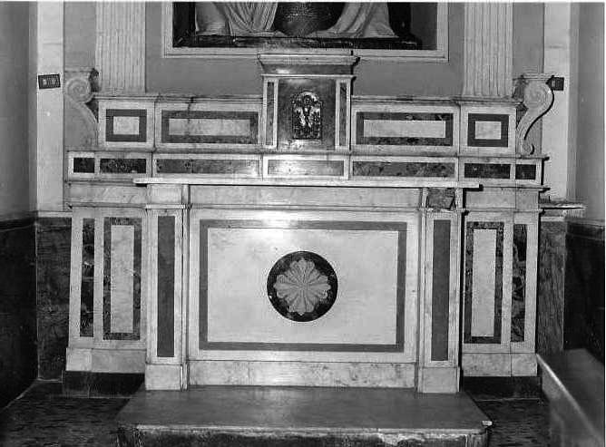 altare - bottega campana (inizio sec. XX)