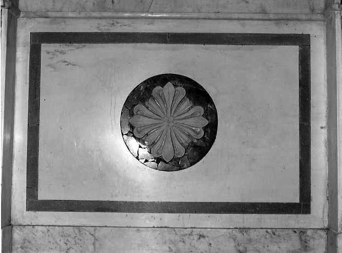 croce (paliotto) - bottega campana (inizio sec. XX)