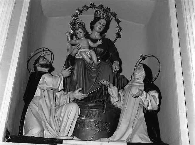 Madonna con Bambino e Santi (gruppo scultoreo) - bottega campana (sec. XX)