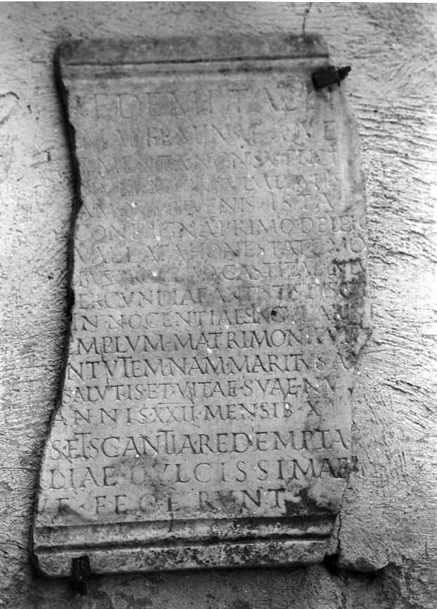 lapide tombale - bottega campana (sec. XVIII)