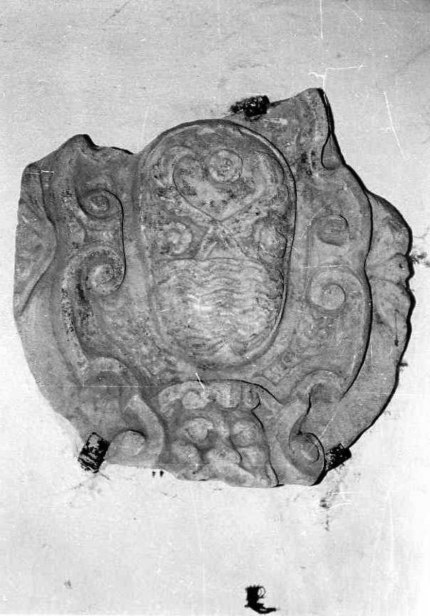stemma (rilievo) - bottega campana (secc. XVII/ XVIII)