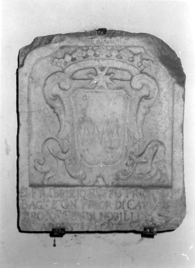 stemma (rilievo) - bottega campana (fine/inizio secc. XVIII/ XIX)