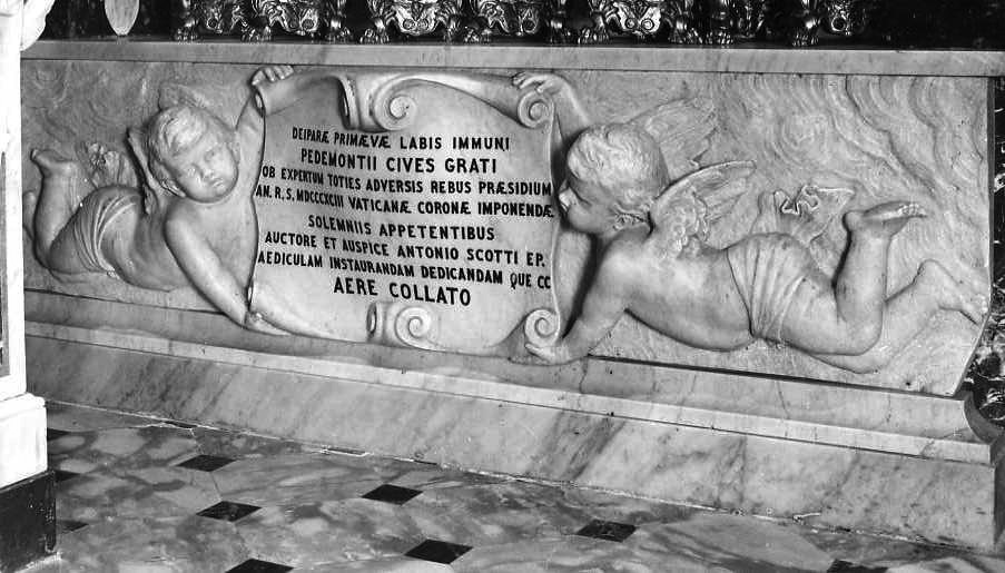 putti reggicortina (rilievo) - bottega campana (sec. XIX)