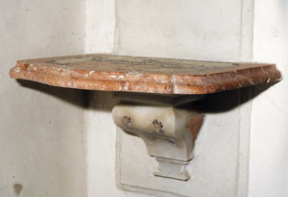 mensola, serie - bottega campana (sec. XVIII)