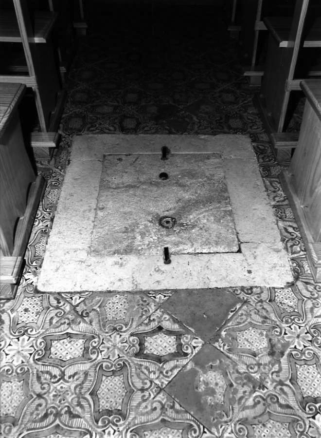 chiusino - bottega campana (sec. XVIII)