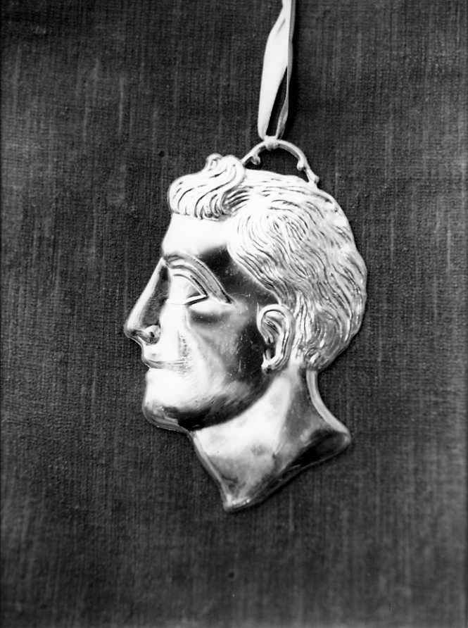 testa d'uomo (ex voto) - bottega campana (prima metà sec. XX)