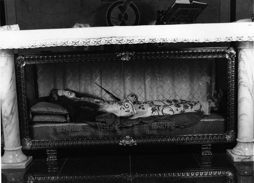 Santa (statua) di Cerrone G (sec. XX)