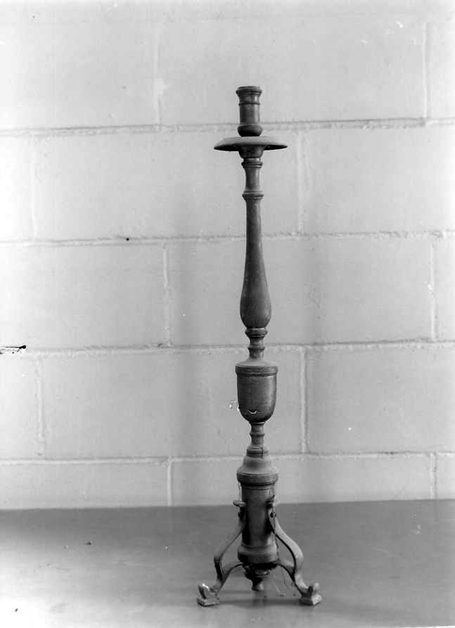 candeliere, serie - bottega campana (sec. XIX)