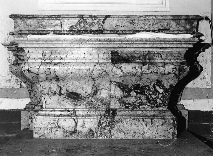 altare, coppia - bottega campana (terzo quarto sec. XVIII)