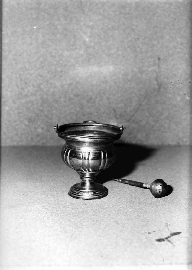 secchiello per l'acqua benedetta - bottega Italia meridionale (sec. XIX)