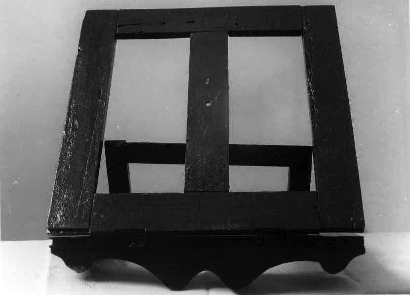 leggio - bottega campana (prima metà sec. XX)