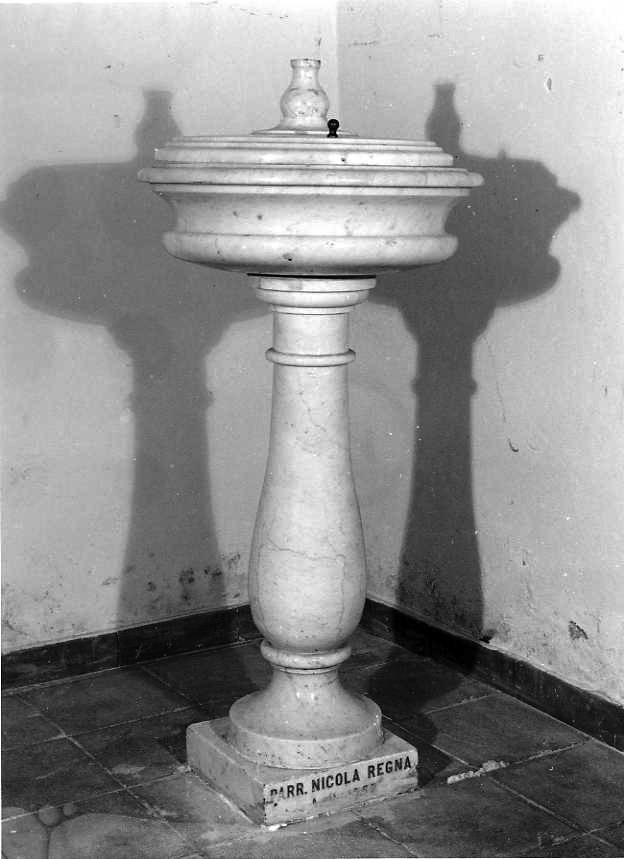 fonte battesimale - bottega campana (prima metà sec. XX)