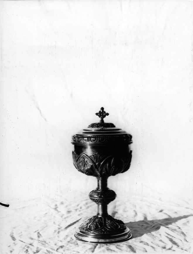 pisside - bottega campana (fine sec. XIX)