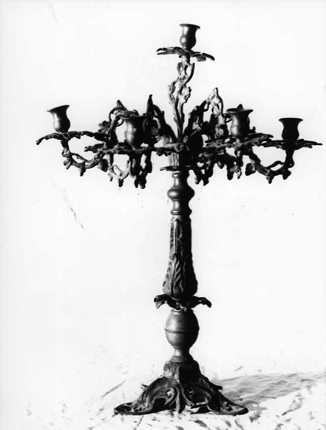 candelabro, serie - bottega campana (inizio sec. XX)