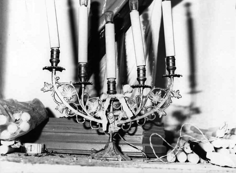 candelabro - bottega campana (inizio sec. XX)