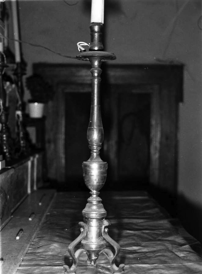 candeliere, serie - bottega campana (seconda metà sec. XIX)