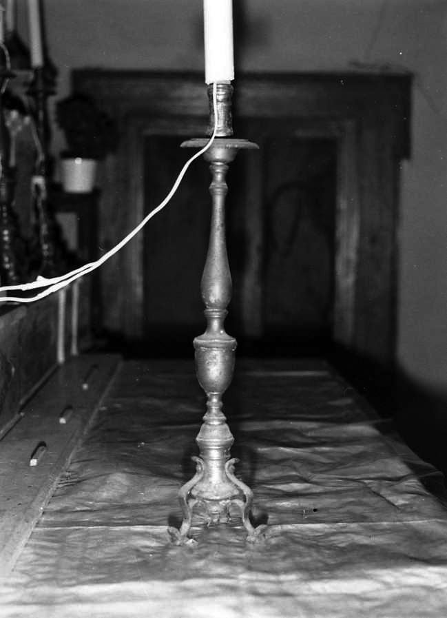 candeliere, serie - bottega campana (seconda metà sec. XIX)