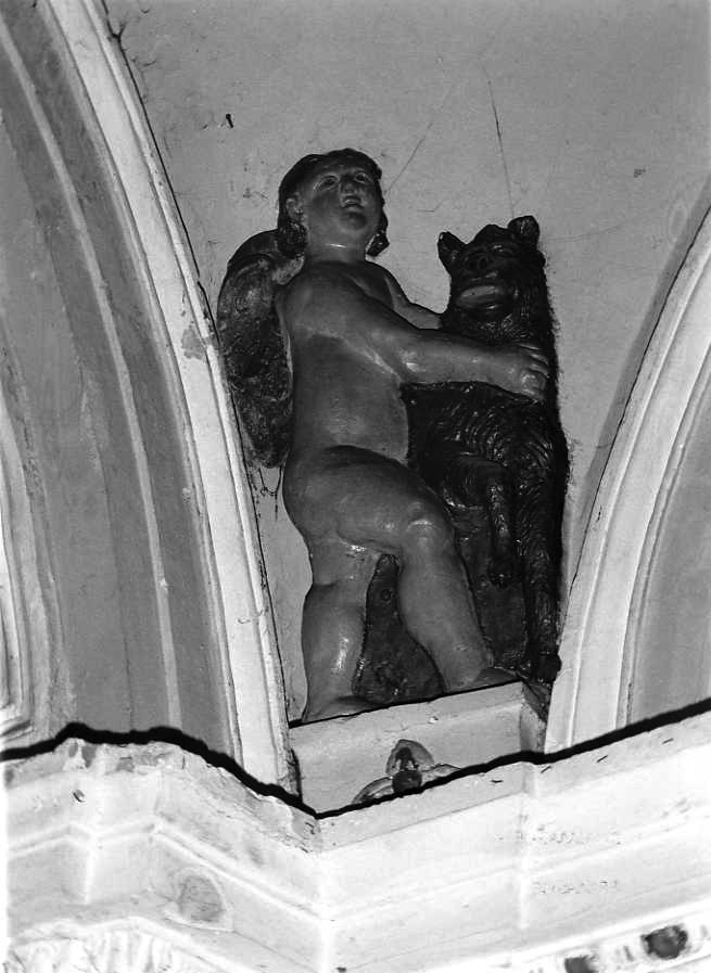 angioletto (decorazione plastica) - bottega campana (seconda metà sec. XIX)