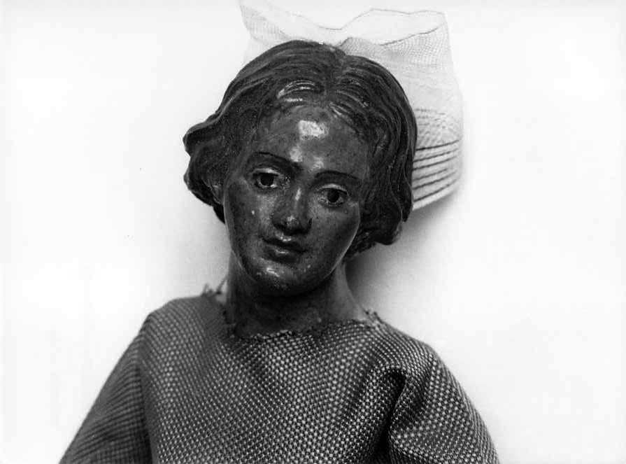 figura femminile (statuetta di presepio) - bottega campana (fine sec. XIX)