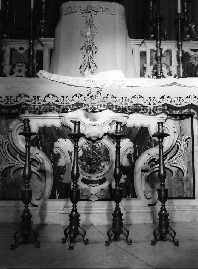 candeliere d'altare, serie - bottega napoletana (seconda metà sec. XIX)
