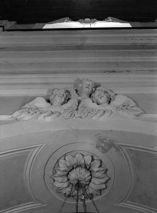 decorazione plastica - bottega campana (seconda metà sec. XVIII)