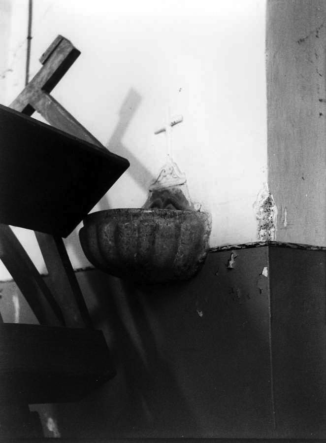 acquasantiera da parete - bottega campana (ultimo quarto sec. XVIII)