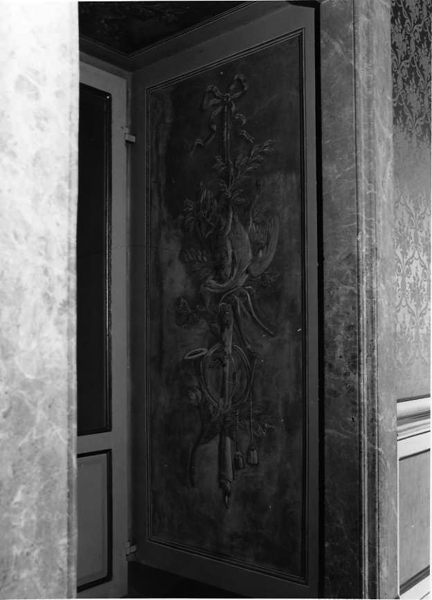 trofeo di caccia (decorazione pittorica) - ambito campano (sec. XVIII)