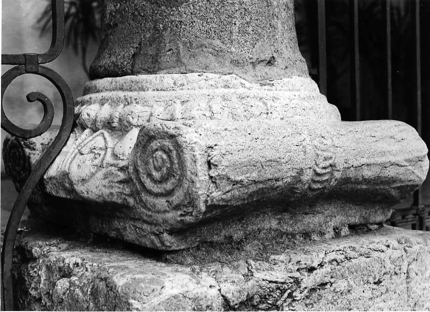 capitello composito - bottega campana (sec. XII)