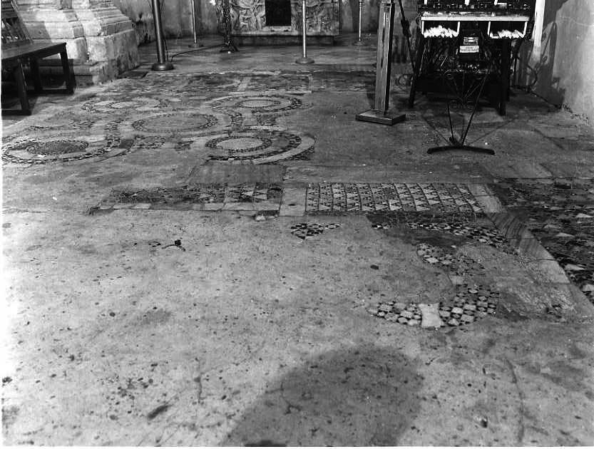 pavimento, frammento - bottega campana (sec. XIII)