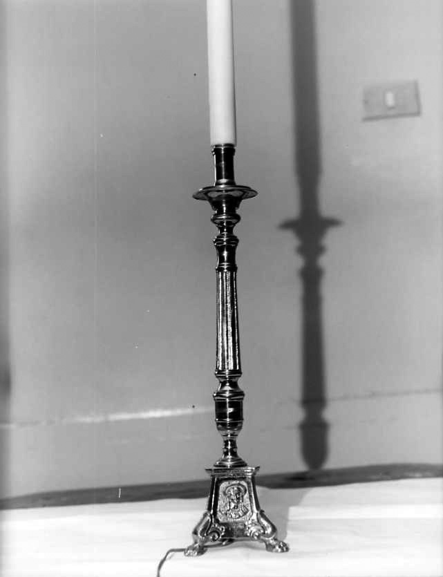 candelabro, serie - bottega Italia meridionale (fine/inizio secc. XIX/ XX)