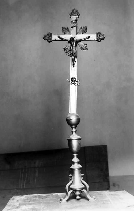 croce d'altare - bottega campana (secc. XIX/ XX)