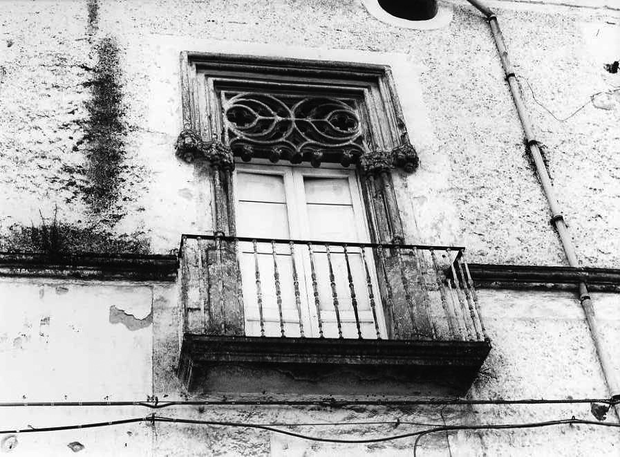 finestra - ambito catalano (sec. XV)